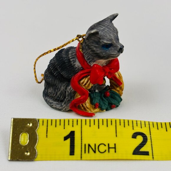 Silver Deer Tom Rubel Christmas Animals Gray Cat with Wreath Ornament - Picture 8 of 10